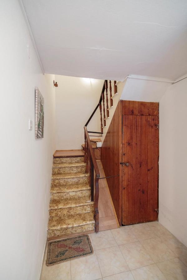 Apartment Esa Komiza Ngoại thất bức ảnh